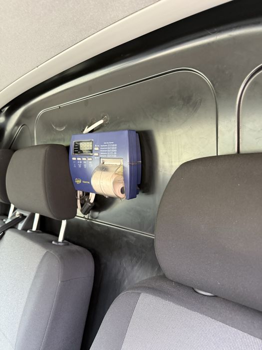 VW Transporter frigorific  2.0 TDI 105 CP