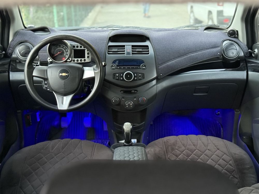 Spark 2013 yil 168000 km yurgan kraskalari tozza gazi bor