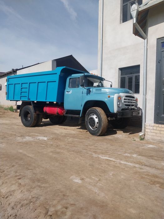 Зил сотилади йили 1990