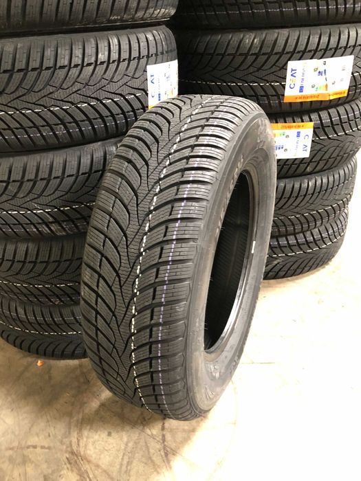 Cauciucuri noi 215/65 R16 CEAT Winterdrive, anvelope Duster iarna