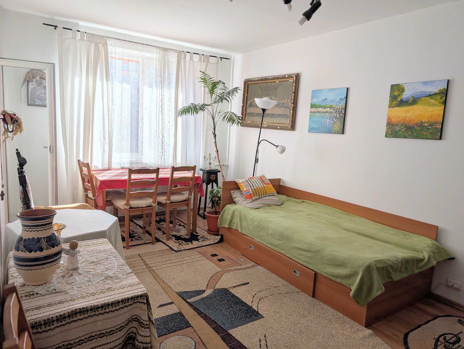 Proprietar vând apartament 2 camere central Moșilor Eminescu