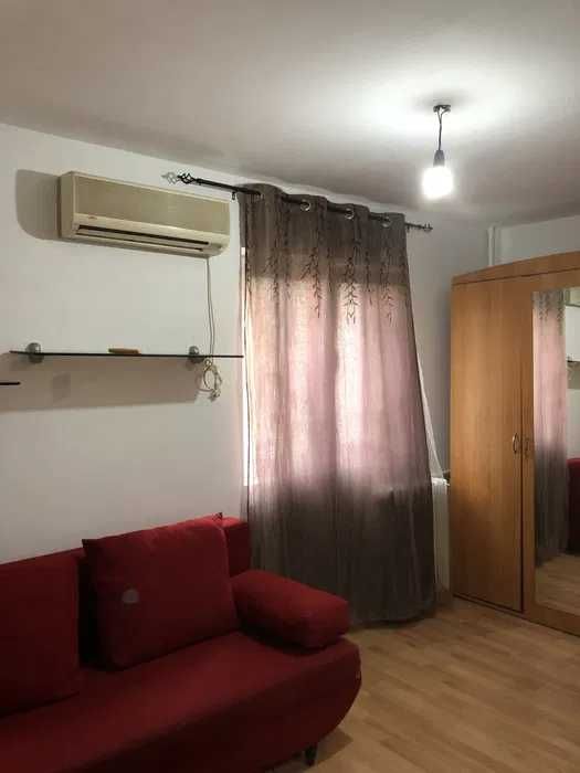 proprietar inchirez garsoniera