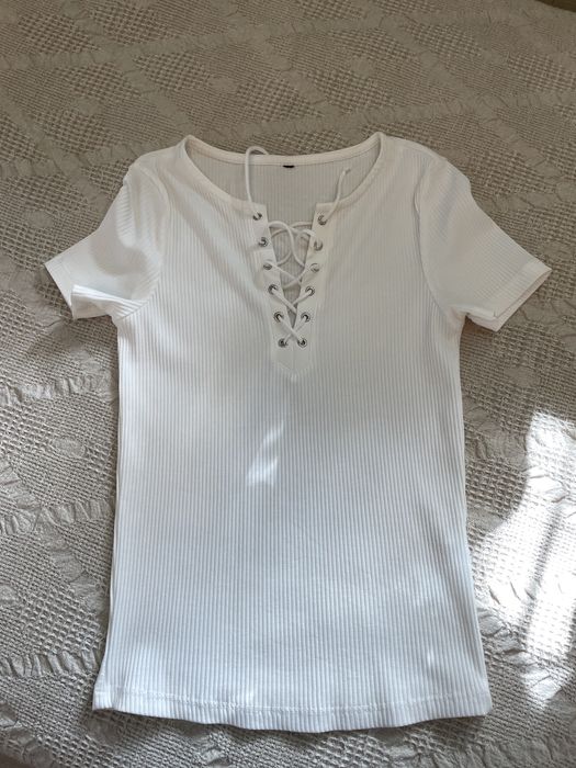 Кофта со шнурами