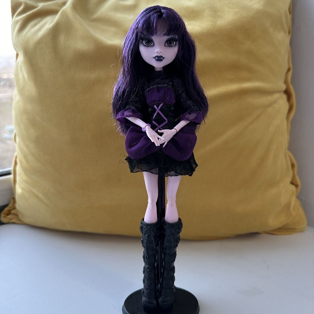 Кукла Monster High Элизабет