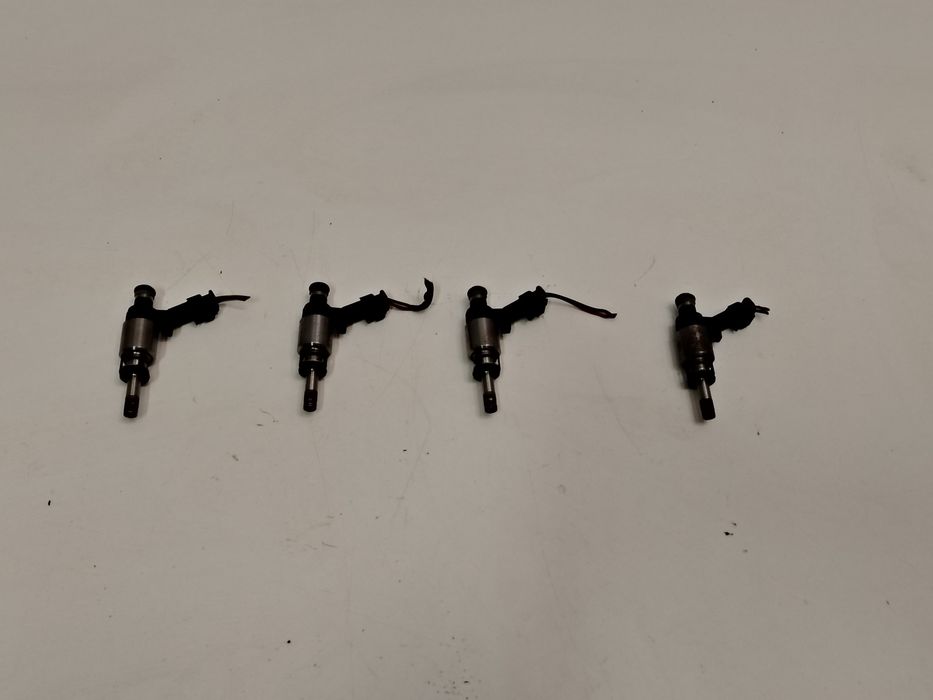 Injector injectoare 1.8 CDA CDAA TSI SUPERB PASSAT B7 GOLF 6 A3