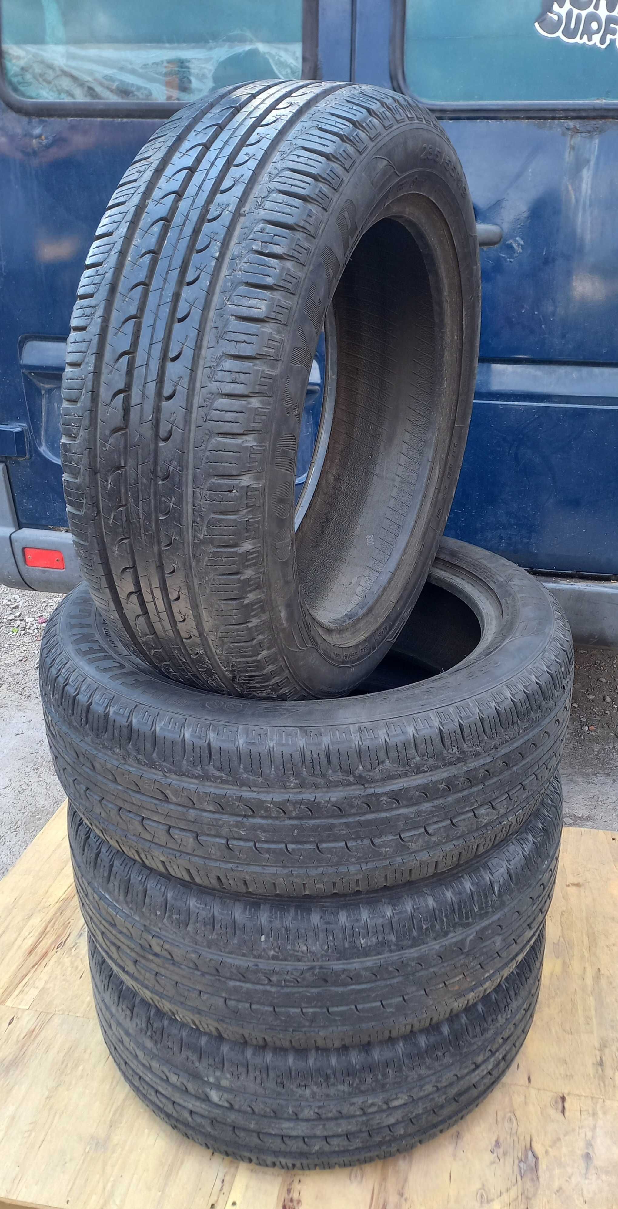 4 броя летни гуми 235 55 19 Goodyear 7mm