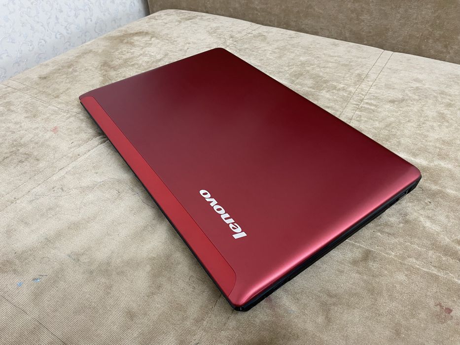 Мощный ноутбук Lenovo, Core i5