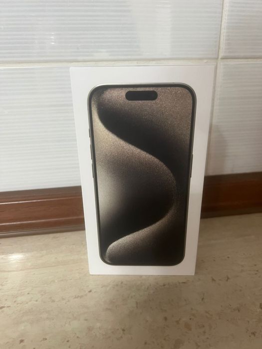 Продам новый, Айфон 15 про 256