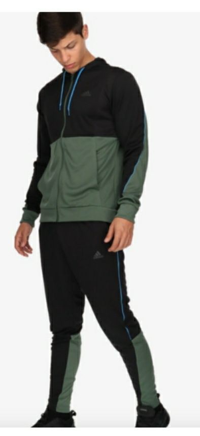 Trening Adidas nr xl originali