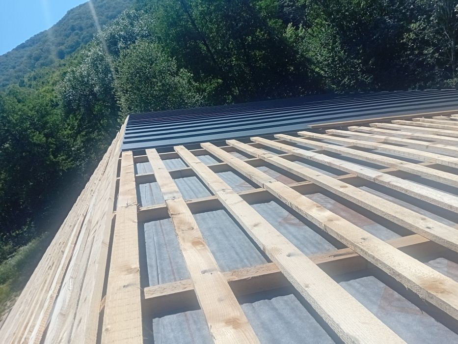 Reparatii si montaj Acoperis