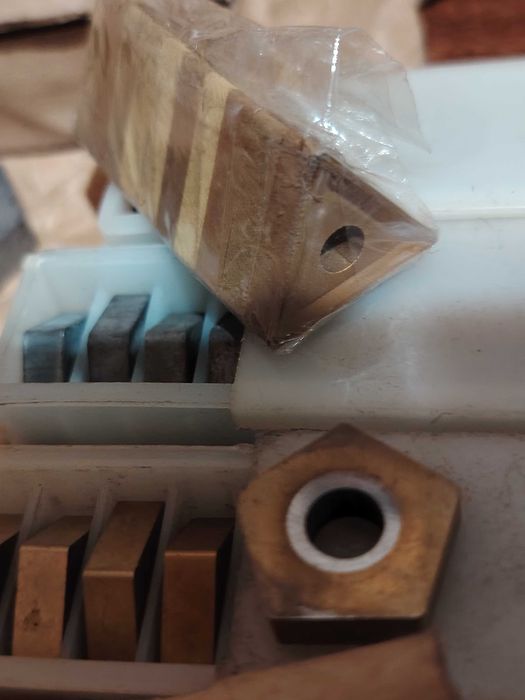 Резцы токарные, твердосплавные пластины