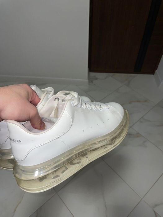 Vând adidași Alexander mcqueen