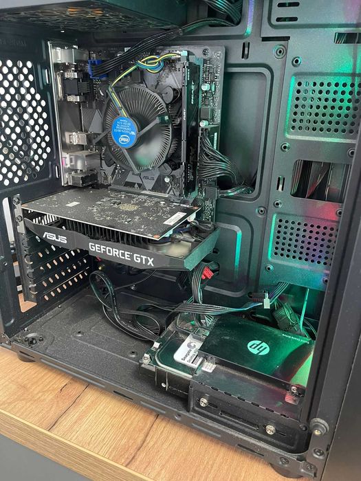 Unitate PC Gaming, Intel i5, SSD 250GB, GTX 1650 -A-