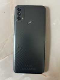 Vând Motorola e40