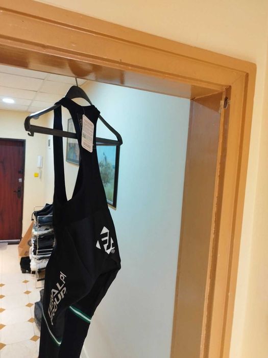 екип за колоездене Marselo Bergamo подходящ за деца