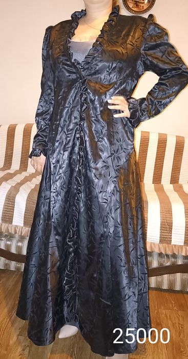 Любителям эксклюзива демисезоннее пальто