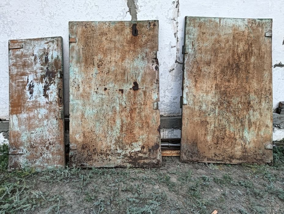 Продам ворота и железные двери