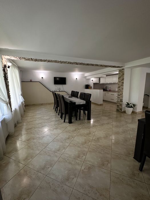 Cazare moieciu de jos/ 200 noapte /6 camere