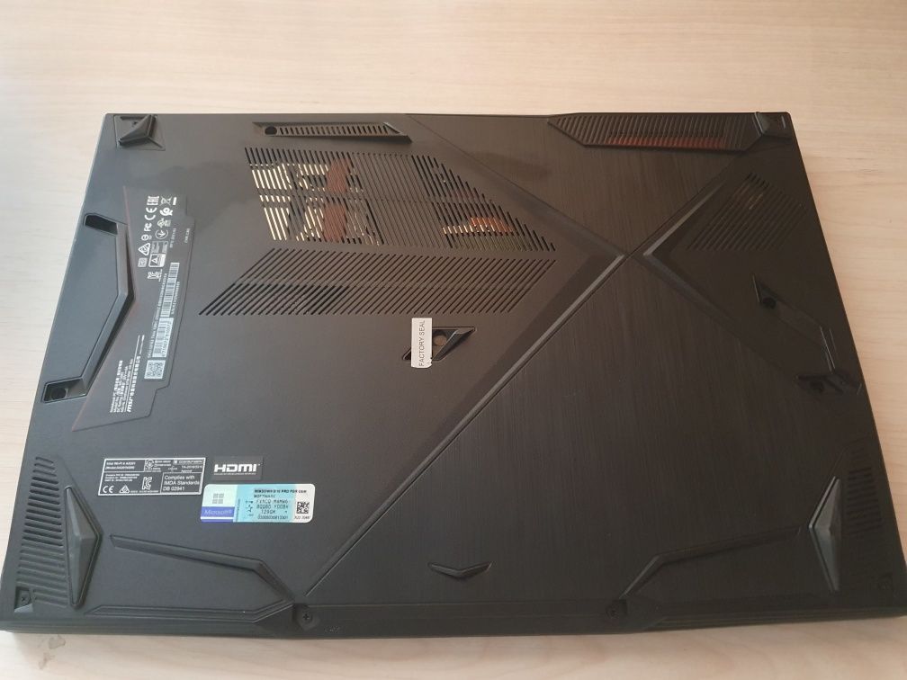 Продам ноутбук MSI GF63 Thin