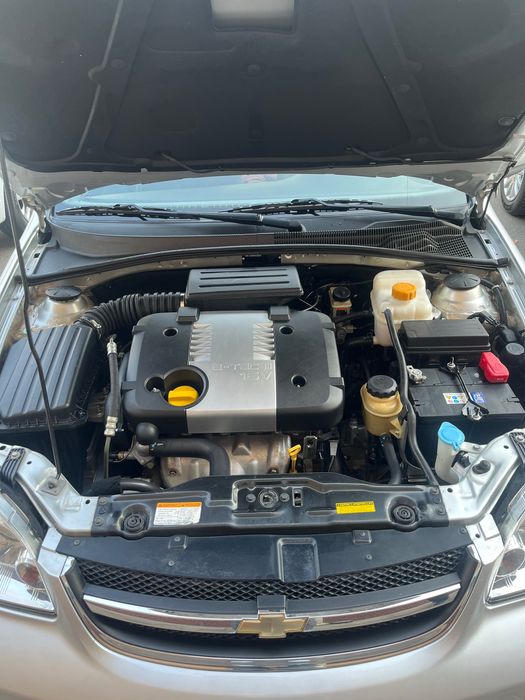 Lacetti 1.8 один хозяин