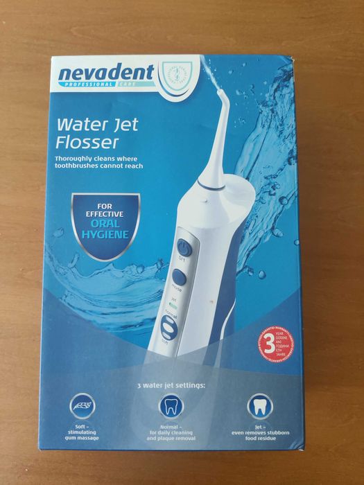 Душ за уста Nevadent water jet flosser