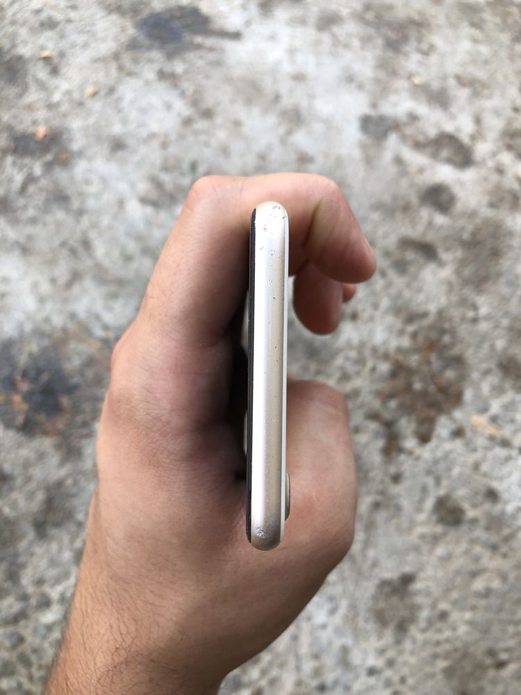 iPhone 7 sotiladi 32gb