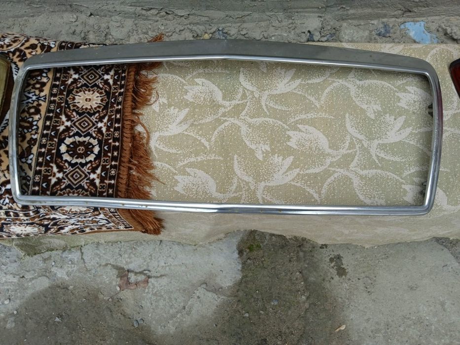 Срочно комплект фары,поворотники,решётка, кузов