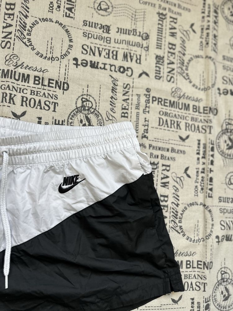 Nike original дамски къси гащи.XL
