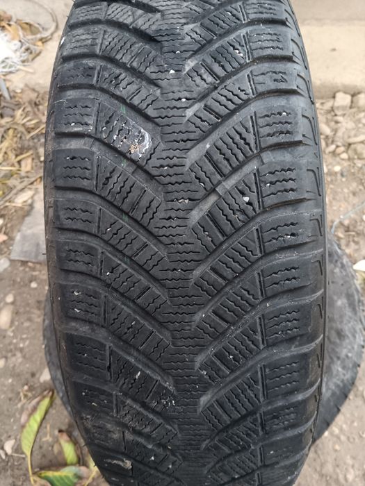 Cauciucuri iarna 185 65 r 15