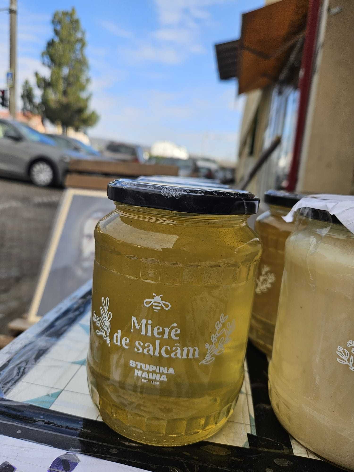 Miere de casa ajutor pentru un copil bolnav!