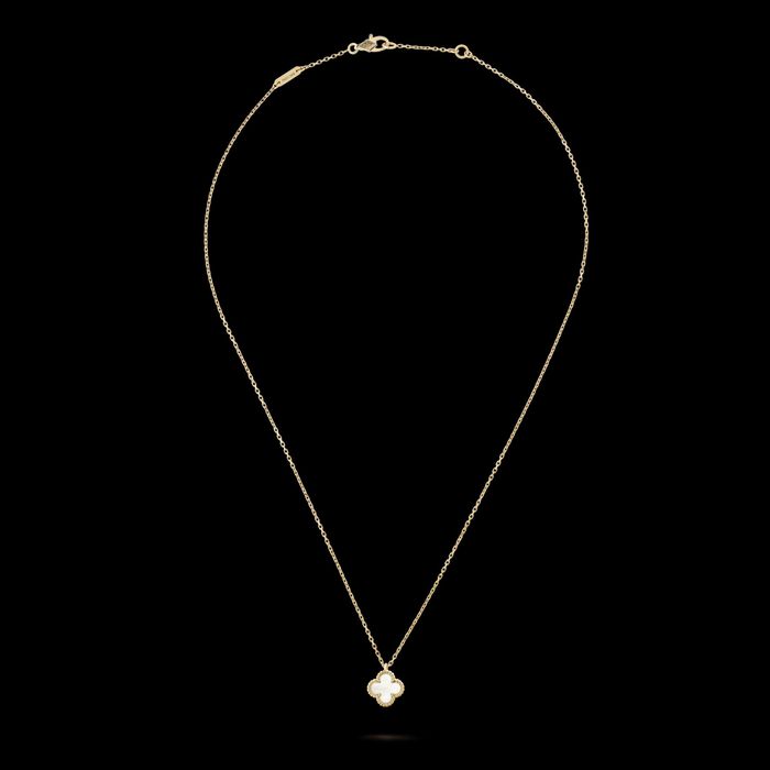 Van Cleef & Arpels VCA Gold Mother Pearl Sweet Alhambra Дамско Колие