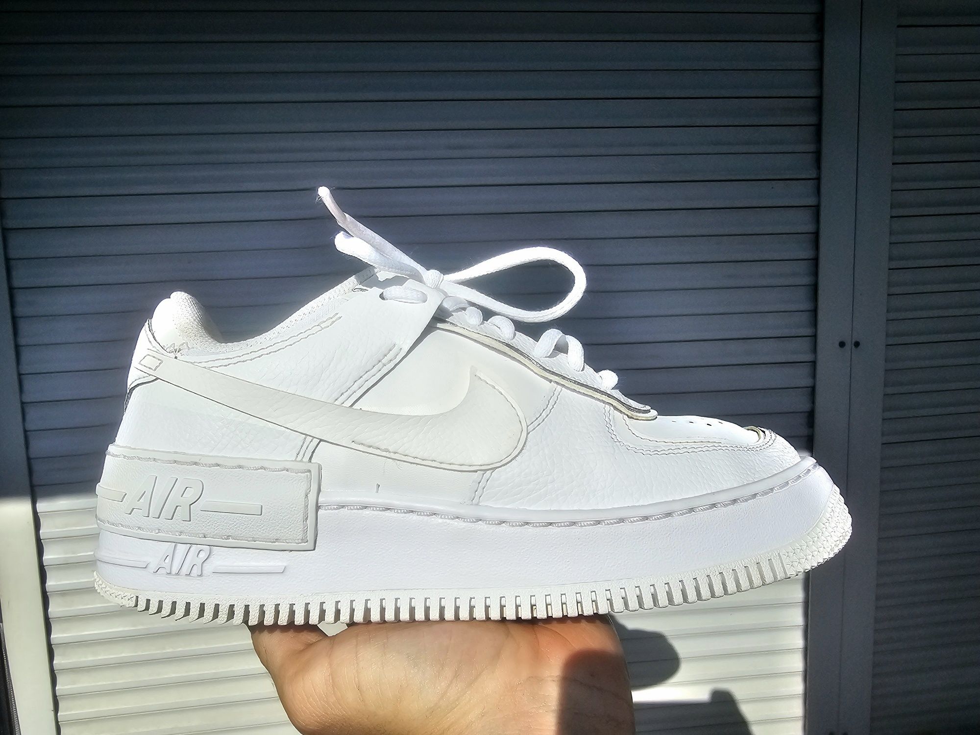 Нови дамски маратонки Nike Air Force 1 Shadow - Бели