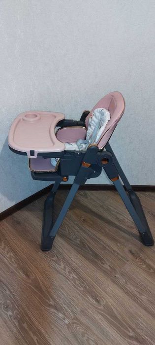 Продается детский стульчик для кормления Kidilo