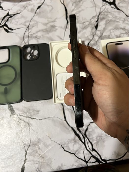 Iphone 14 pro 1tb black