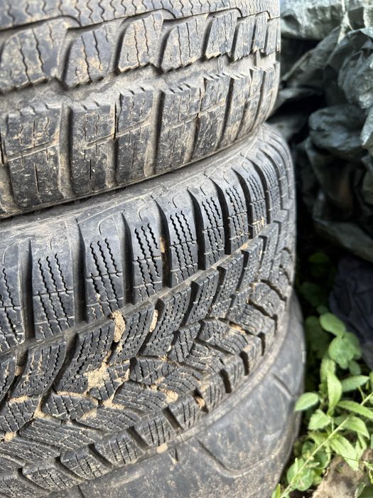 Jante cu cauciucuri de iarna VW 17”