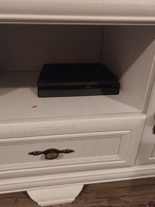 PS 4 SONY model slim