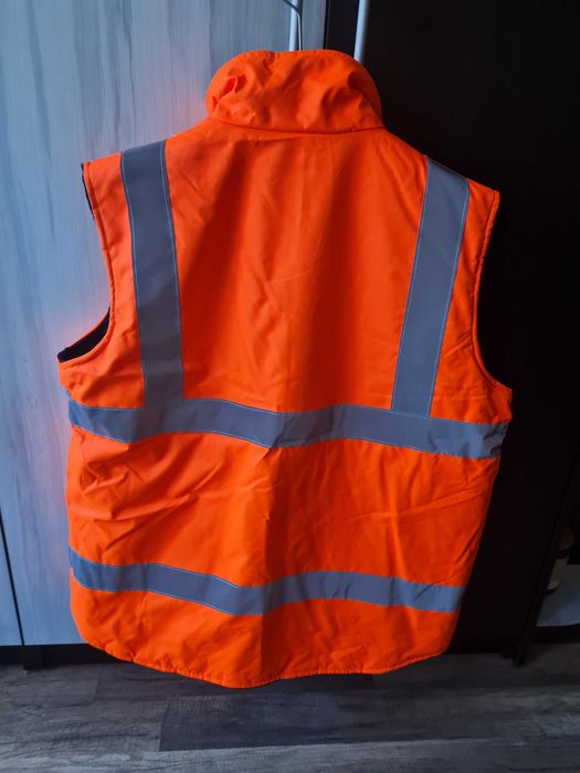 Промо Работен елек и обувки Neo