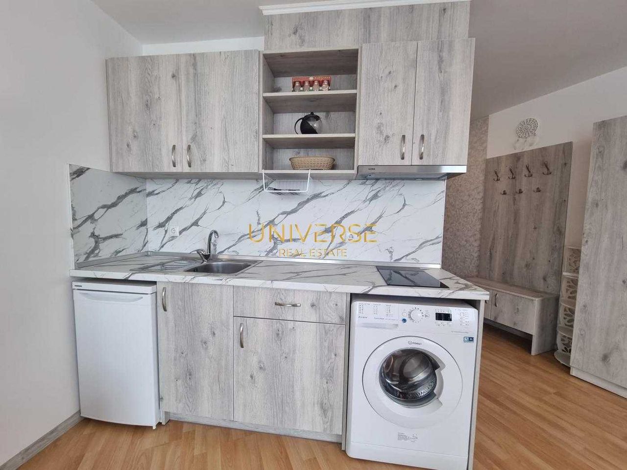 Продава се Едностаен апартамент в к.к. Слънчев бряг - 47 кв.м за 1043 €/кв.м - Снимка #4