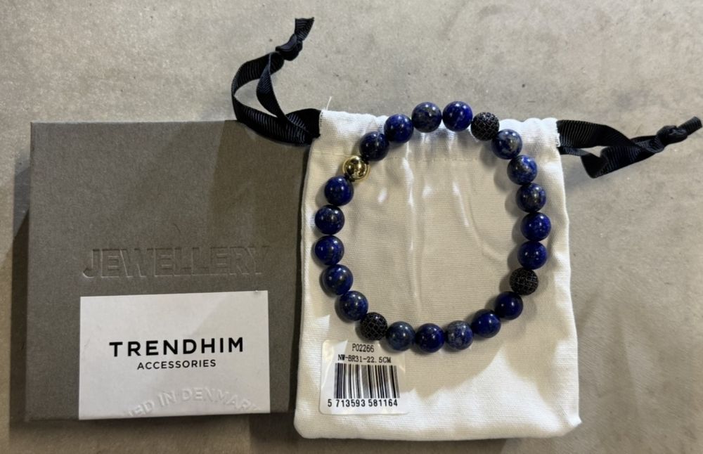 Гривни с естествени камъни