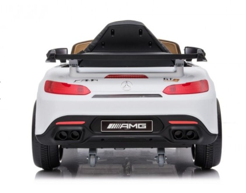 Електрическа детска кола с лиценз Mercedes Benz AMG 12V с MP3