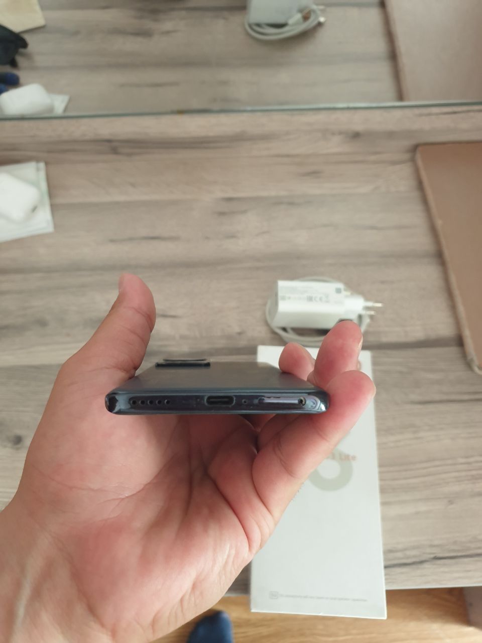 Продам Xiaomi 13 lite 256gb komplekt,ideal