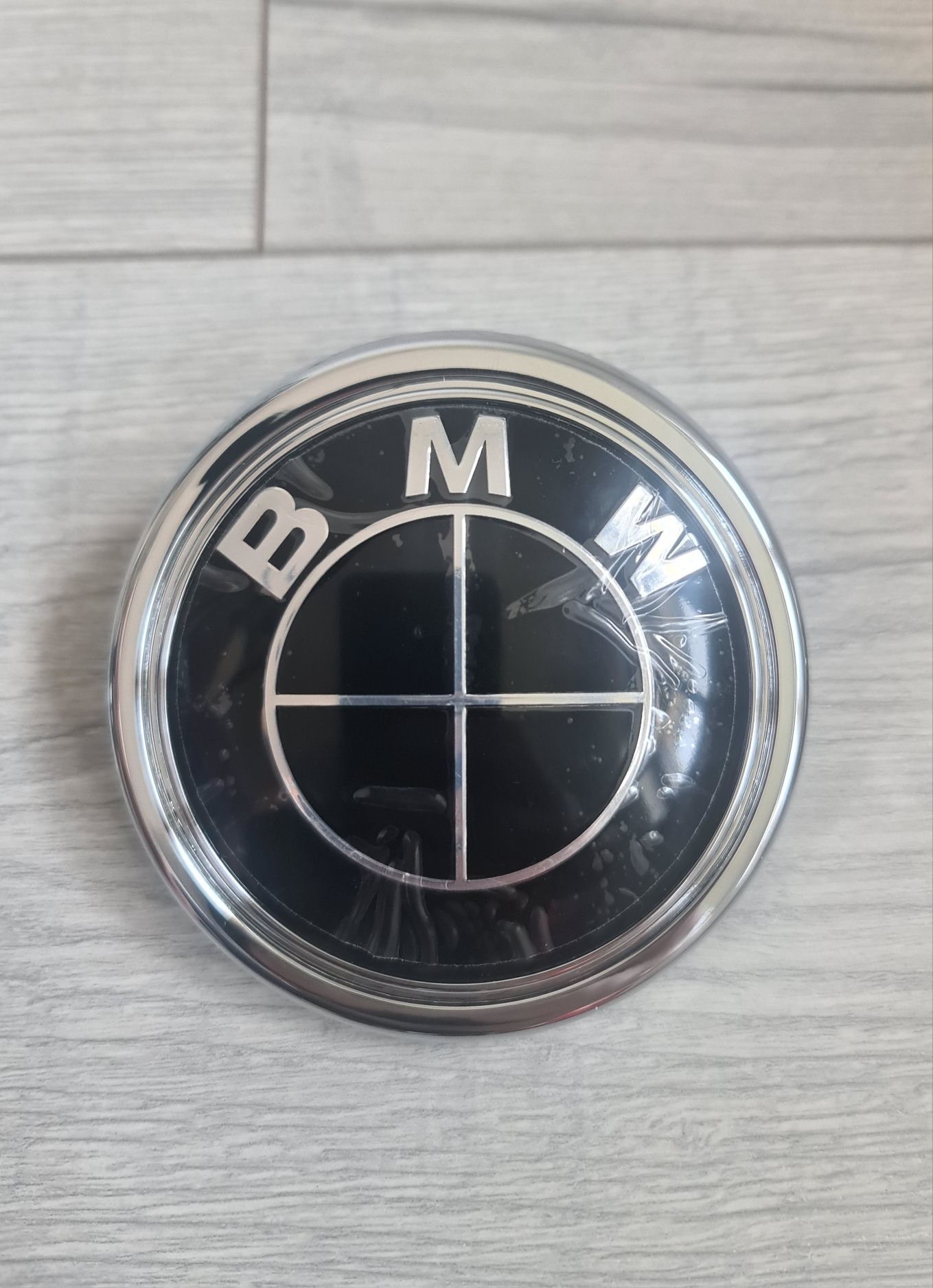 Emblema-Spate-Aniversara-Neagra-Dedicata-Bmw-E70-E71-F15-F16-F25-F26