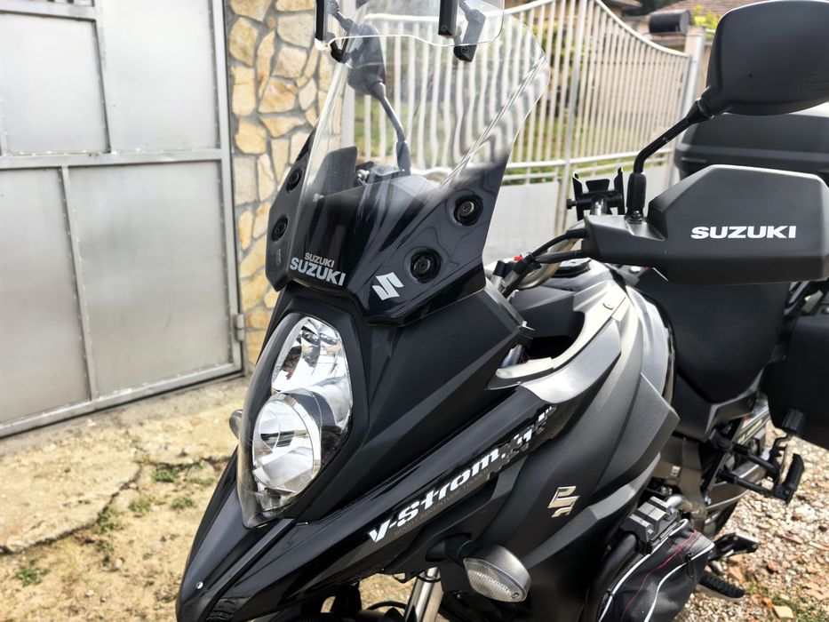 SUZUKI V-STROM 650 Продавам мотоциклет 650 cc