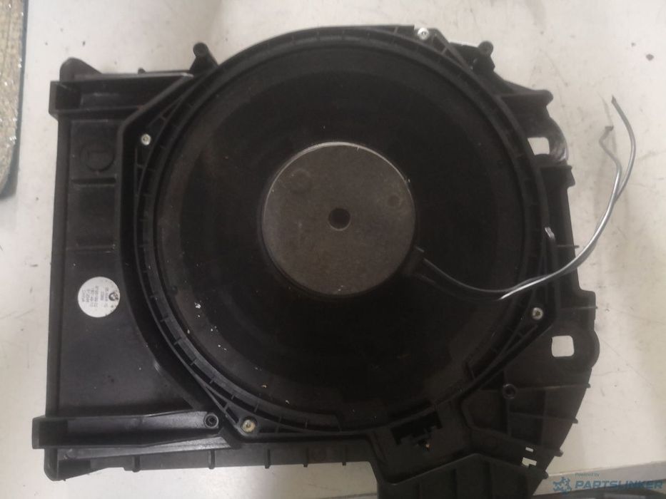Tun bass BMW 5 (F10) [ 2009 - 2016 ] OEM 919519902