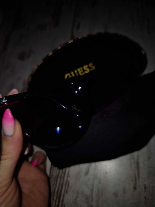Слънчеви очила guess