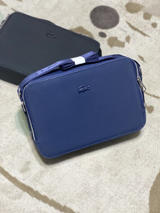 Барсетки новые Lacoste