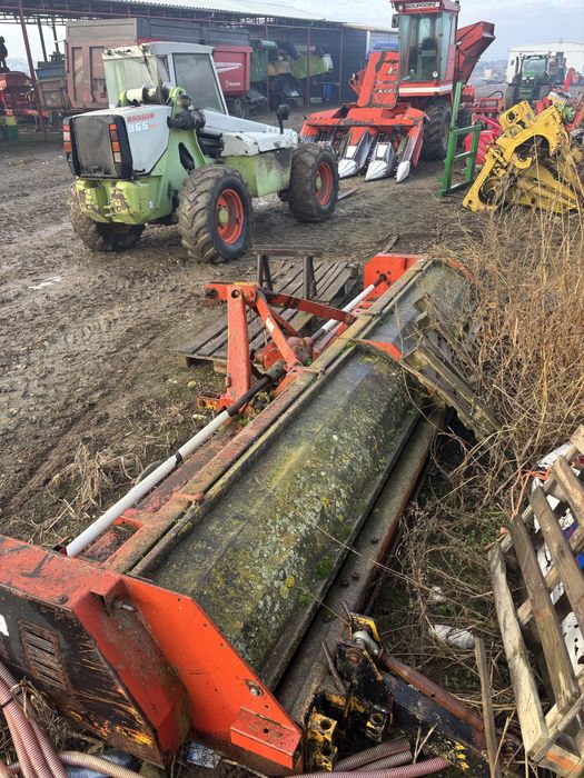 Vand tocatoare de 4 metrii