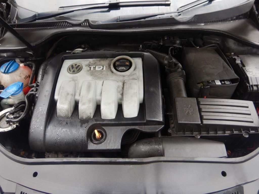 Centuri siguranta spate Volkswagen Jetta 2008 SEDAN 1.9 TDI BXE