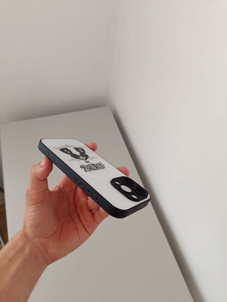 Оригинален MBT Magsafe калъф за iPhone 16 Pro, Стъклен гръб