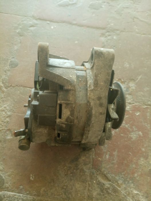 Alternator Dacia  perfect funcțional